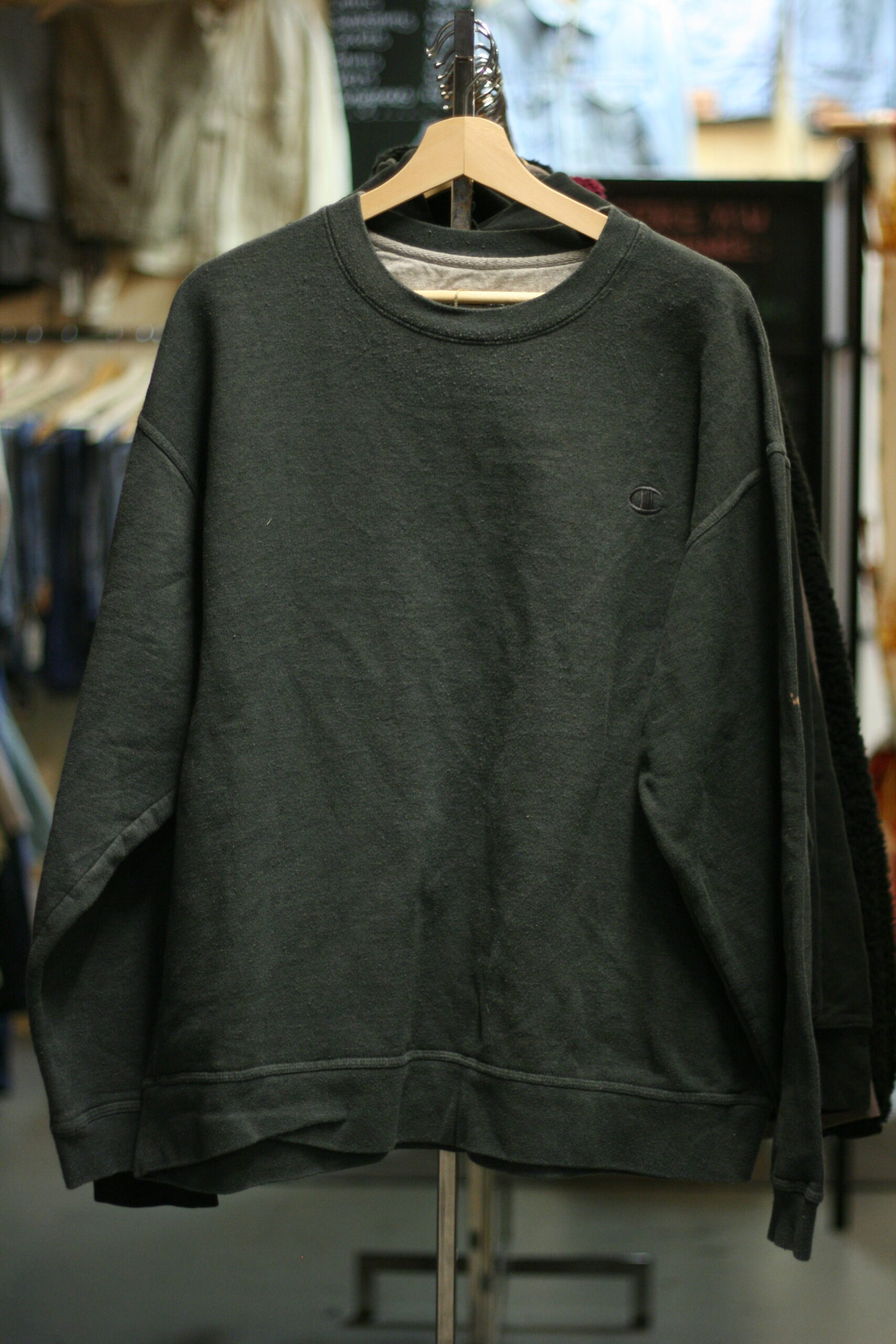 Used shop champion sweater